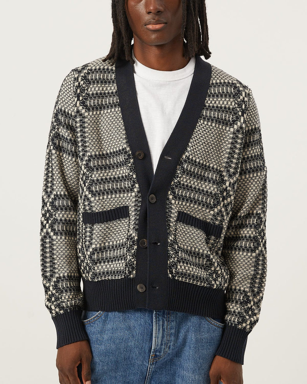 Overshot Cardigan-Cardigan-Alpafina-Corridor